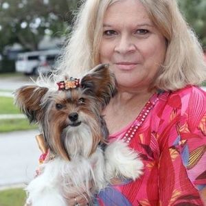 Meet your Posher, Julie